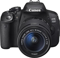 Canon EOS 700D + 18-55 mm Lens Dijital SLR Fotoğraf Makinesi