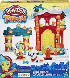 Play-Doh Town İtfaiye Merkezi Oyun Hamuru