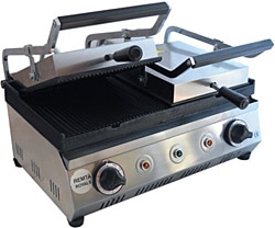 Remta R80 2400 W Çift Kapak Oluklu Tost Makinesi