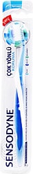 Sensodyne Çok Yönlü Koruma Yumuşak Diş Fırçası