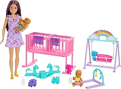 Barbie Skipper İkiz Bebekler Bakımı Oyun Seti HXM99