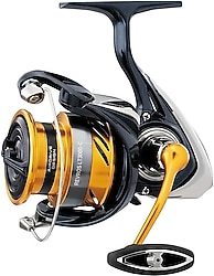Daiwa Revros 23 LT 3000 CXH 4+1 BB Spin Olta Makinesi