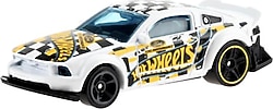 Hot Wheels Spoiler Alert 2005 Ford Mustang HCX88