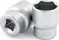 İzeltaş 1113061014 1/2'' Altı Köşe 14 mm Lokma Anahtar
