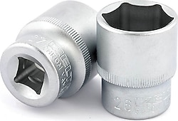 İzeltaş 1113 1/2'' Altı Köşe 30 mm Lokma Anahtar