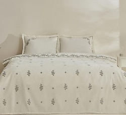 Karaca Home Vanes Nakışlı Pikeli Çift Kişilik Nevresim Takımı