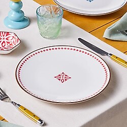 Karaca Jofy Desenli Kırmızı 27 cm Servis Tabağı