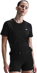 Nike Swift Dri-Fit HM9698 Kısa Kollu Bisiklet Yaka Kadın Tişört