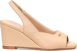 Nine West Asien Dolgu Topuk Kadın Sandalet