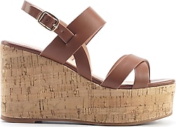 Nine West Monsa Dolgu Topuk Kadın Sandalet