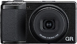 Ricoh GR IV Dijital Fotoğraf Makinesi