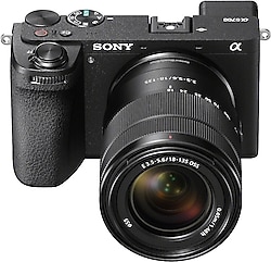Sony A6700 + 18-135mm Lens Aynasız Fotoğraf Makinesi
