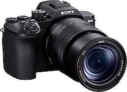 Sony RX10 V Dijital Fotoğraf Makinesi