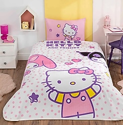 Taç Lisanslı Hello Kitty & Friends Tek Kişilik Pike Takımı