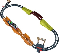 Thomas ve Arkadaşları Muddy Adventure Motorlu Tren Seti HHV98