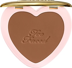 Too Faced Born This Way Soft Blur 4.8 gr Kompakt Pudra