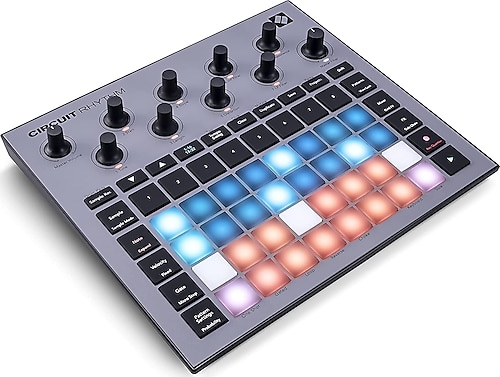 Novation store circuit groovebox